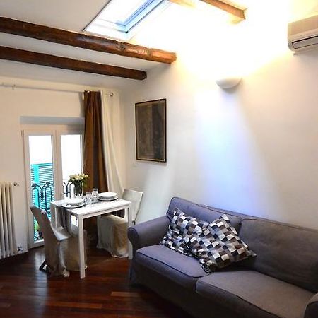 Appartamento Dei Sassetti Savona Quarto foto
