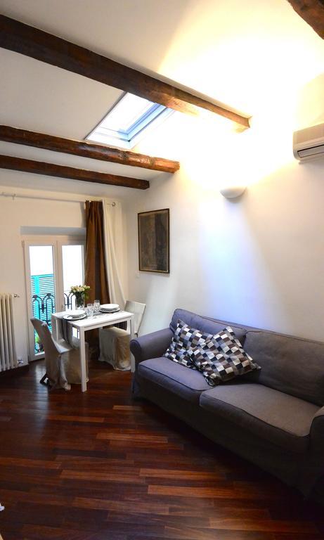 Appartamento Dei Sassetti Savona Quarto foto