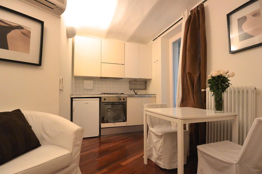 Appartamento Dei Sassetti Savona Quarto foto
